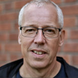 Headshot of SFARI Investigator Sven Sandin.